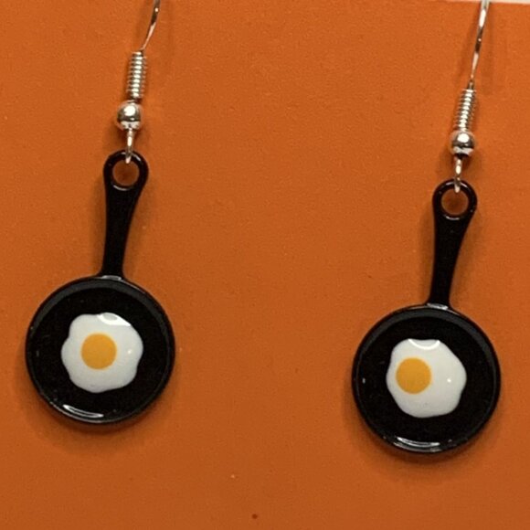 Egg Earrings, Funny Food Earrings, Gift Idea, Silly Food, Cooking Earring, Chef - Picture 2 of 4